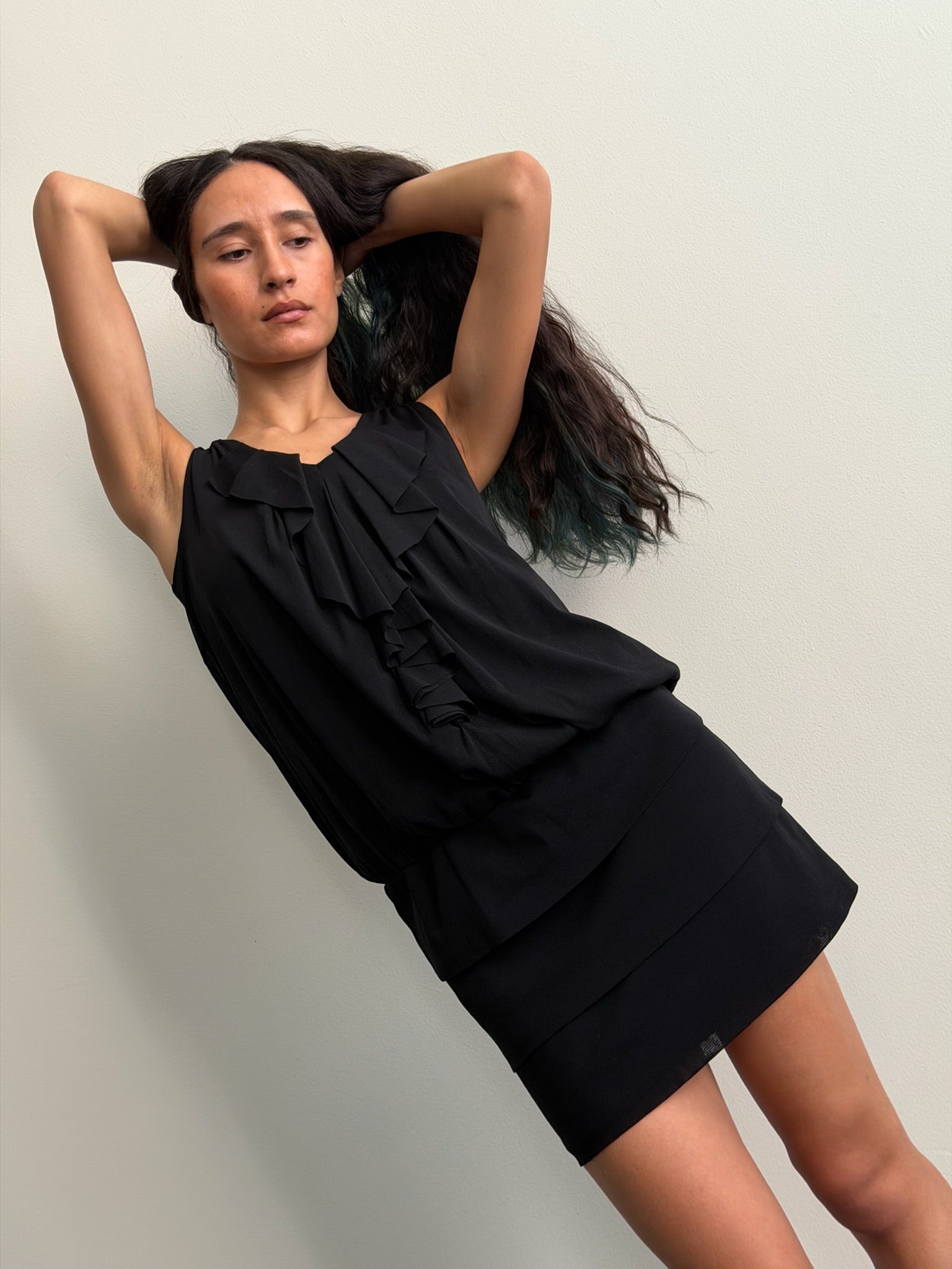 Vivienne Tam Ruffled V-Neck Sleeveless Dress