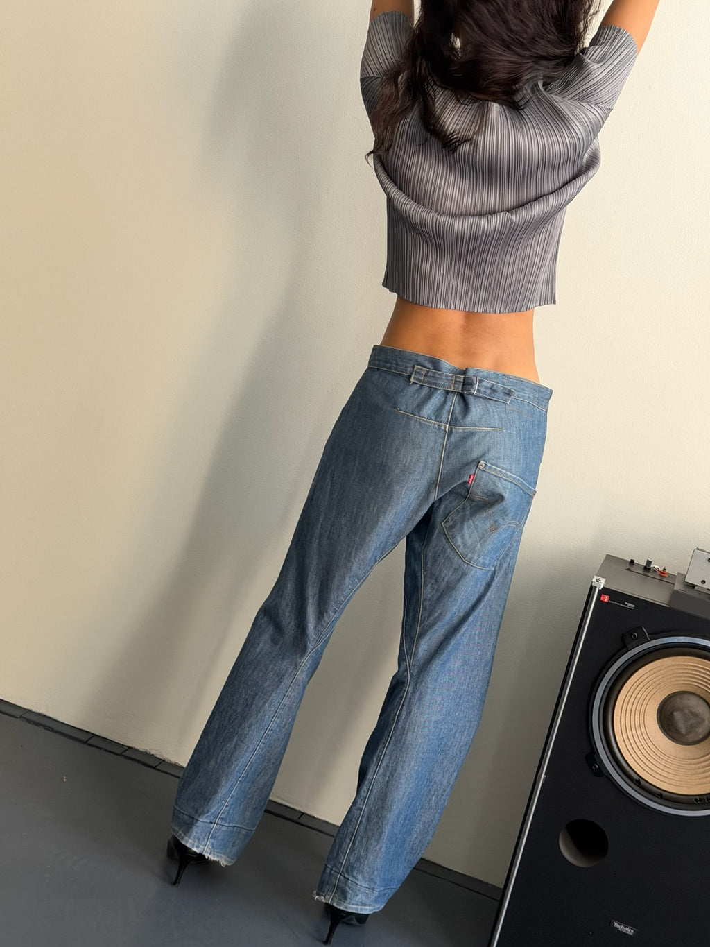 Levi’s Engineered Washed Indigo Buckle Back Jeans 33